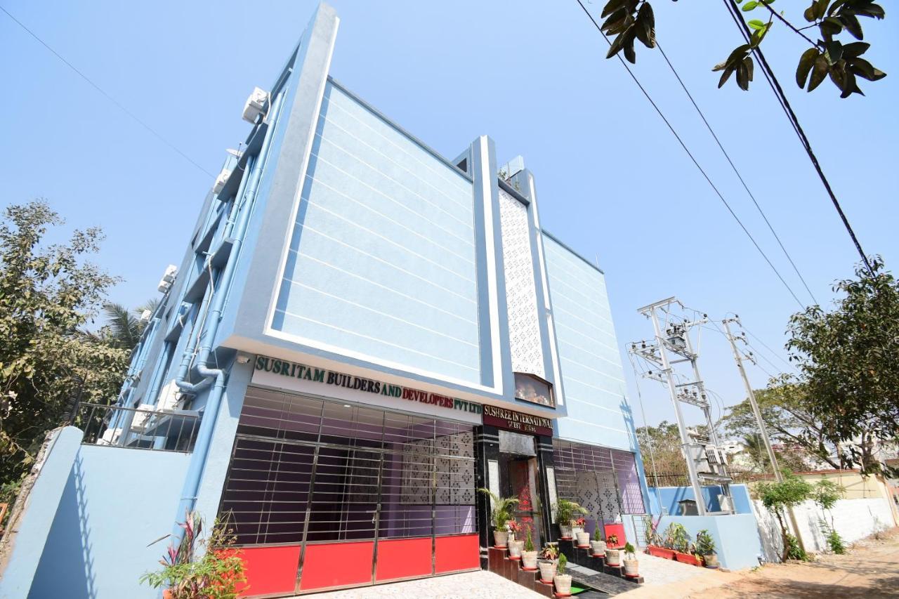 Hotel Sushree International Бхубанешвар Екстериор снимка
